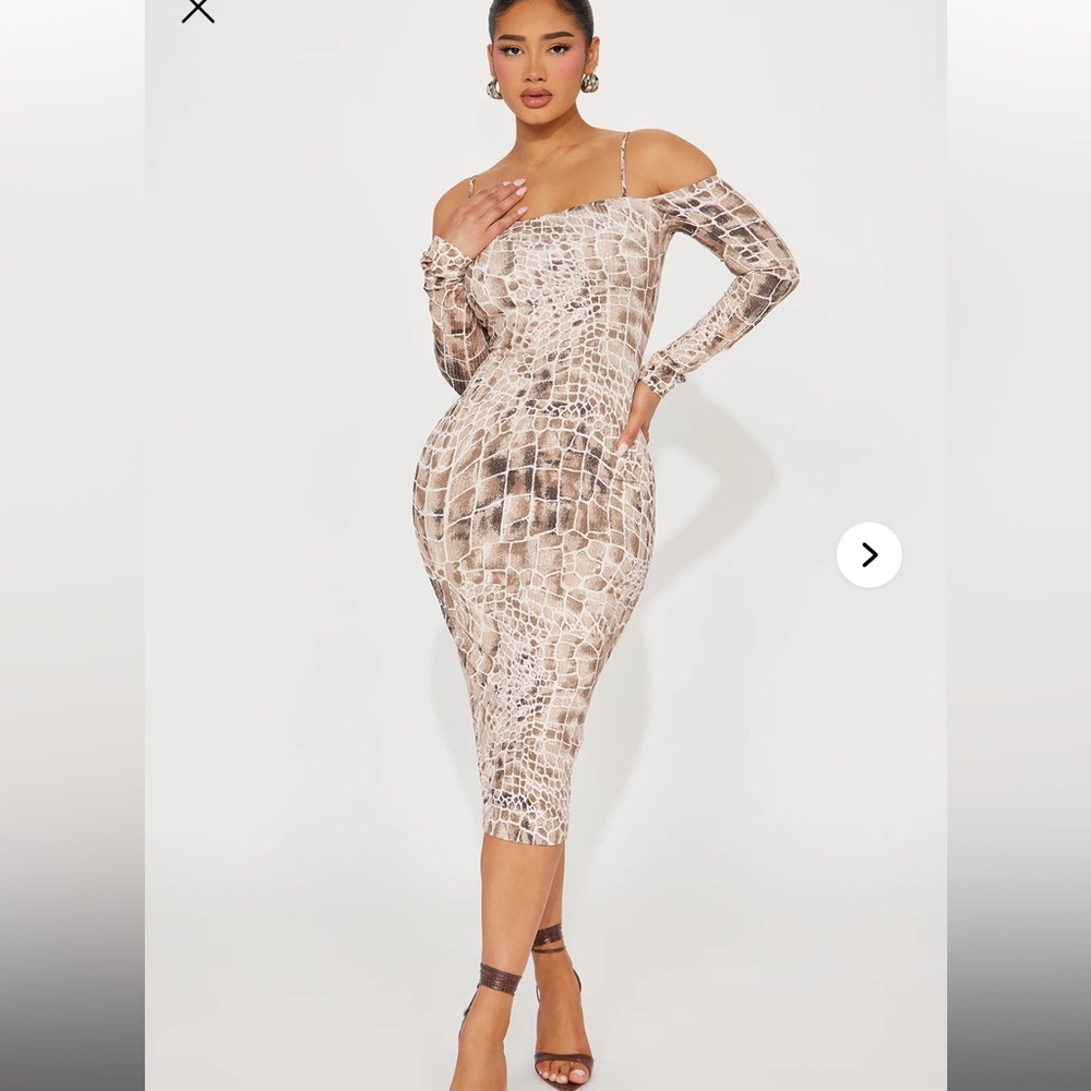 Fashion Nova  “Wild spirit” Bodycon Dress